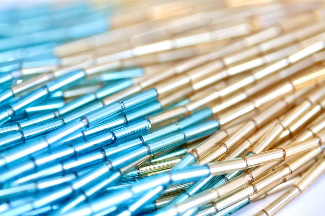 Пучки стеклярусу Aqua+ Lt.Gold 6mm прямий